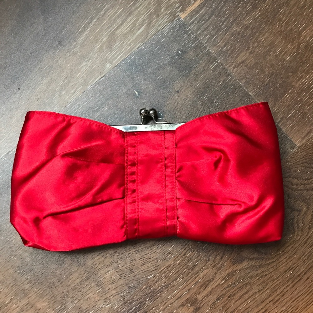 Clutch 10” x 5.5”